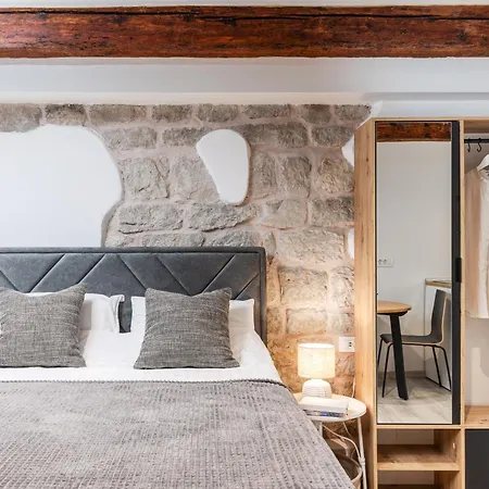Bakaric Deluxe Apartment